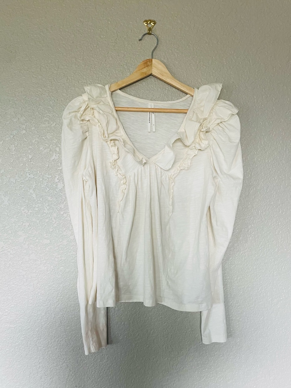 Anthropologie Cream Ruffle Long Sleeve Shirt